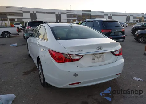 2013 Hyundai Sonata Gls z USA, uszkodzony, nr VIN 5NPEB4AC0DH761426